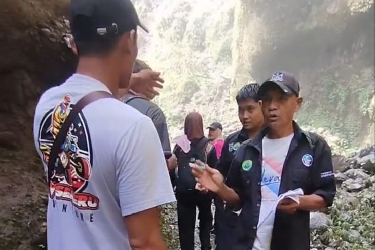 Pengelola Air Terjun Tumpak Sewu Laporkan Penjualan Tiket Ganda ke Polisi