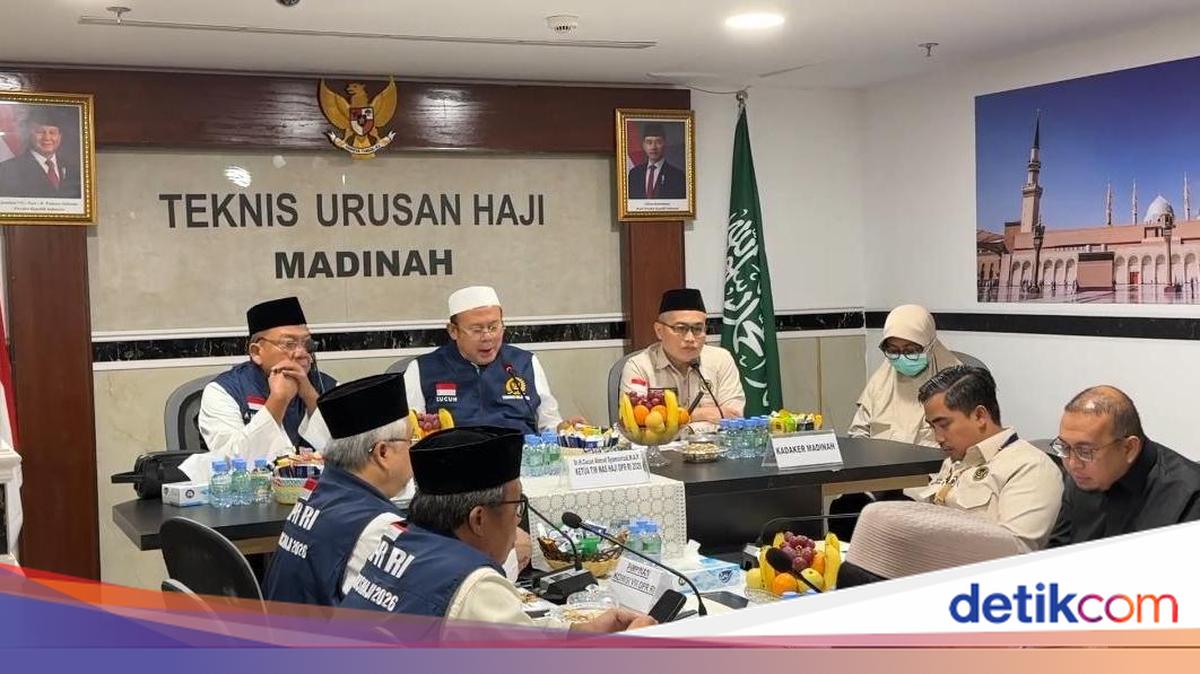 Evaluasi Pelayanan Haji di Madinah oleh Timwas DPR RI