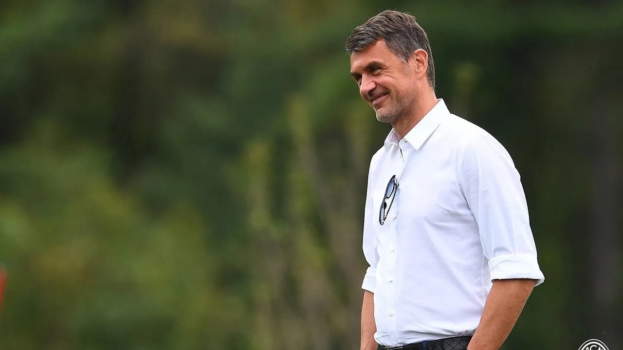 Paolo Maldini Menolak Tawaran Timnas Italia, Hanya Ingin Kembali ke AC Milan