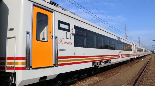 INKA Kirim 60 Gerbong Datar ke Palembang, Target Penyelesaian 1.125 Unit pada 2026