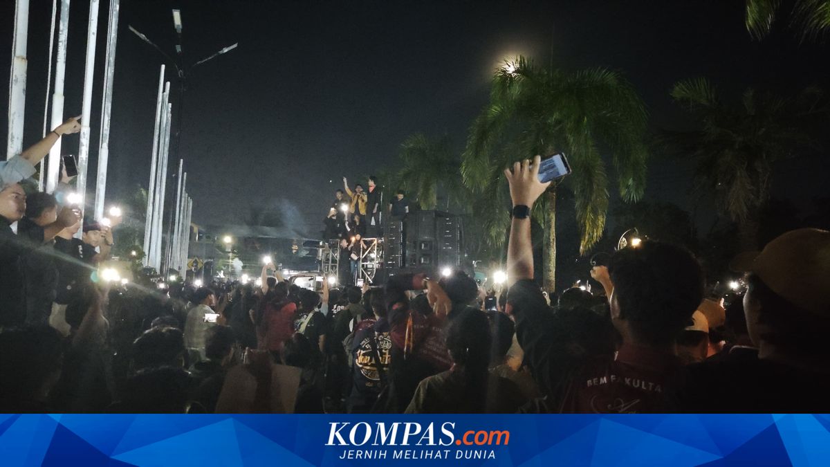Dukungan DPRD Kaltim Terhadap Hak Angket, Massa Rayakan dengan Lagu Perjuangan