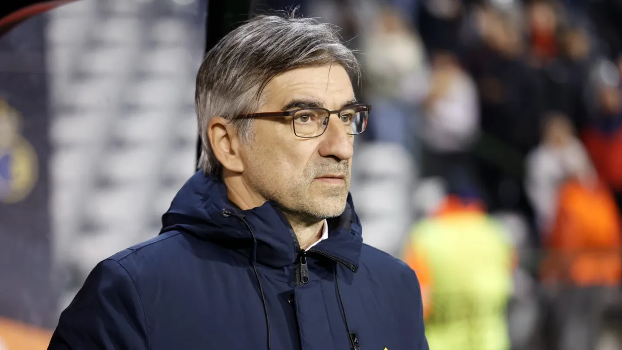 ---
Ivan Juric Resmi Menjadi Pelatih Monza Setelah Dipecat Tiga Klub

---