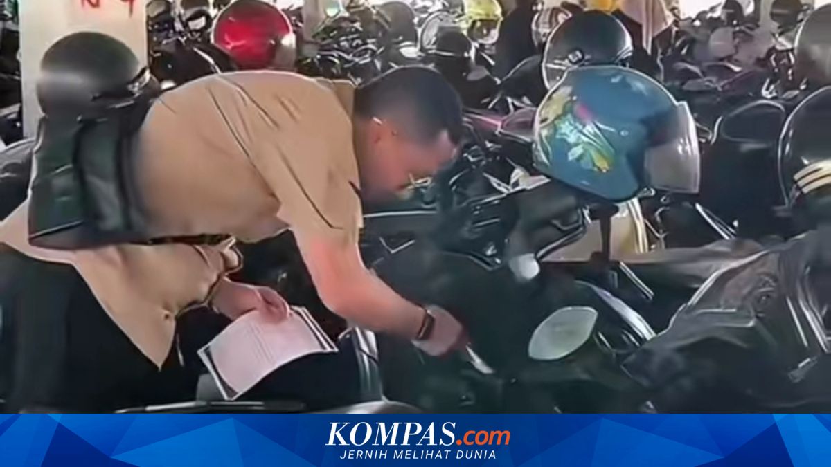 Petugas Bapenda Pekanbaru Catat Kendaraan Nunggak Pajak, Ini Penjelasan Resminya