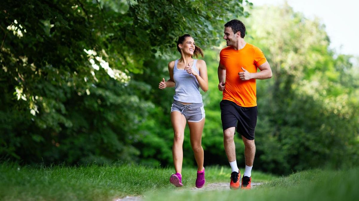 Tren 'Slow Jogging': Menyelami Manfaat Berlari Santai yang Viral