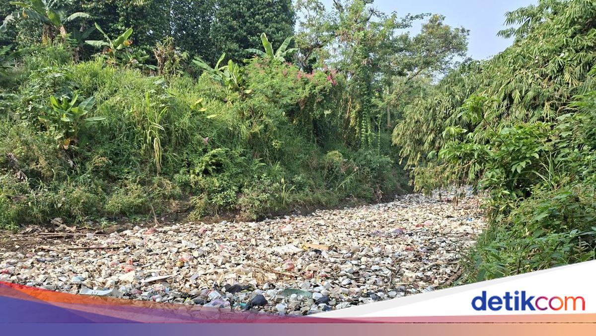 Wali Kota Serang Siapkan Sanksi untuk Pelanggar Pembuangan Sampah di Sungai