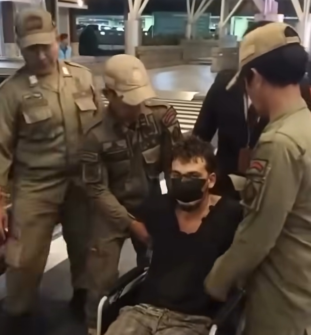 Kekacauan di Bandara Ngurah Rai, WNA Diamankan oleh Petugas